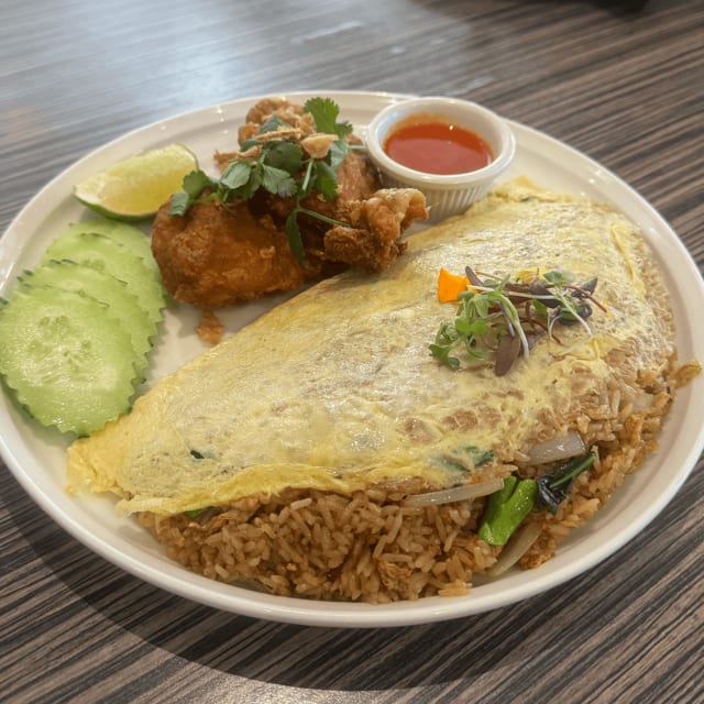 Kao Pad Rod Fai.
