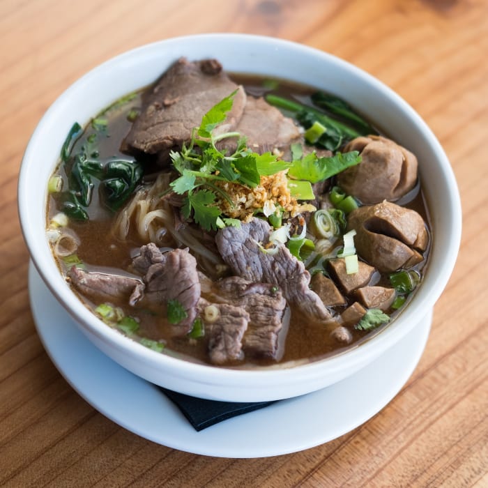 L - Gkuay Tiew Reur.